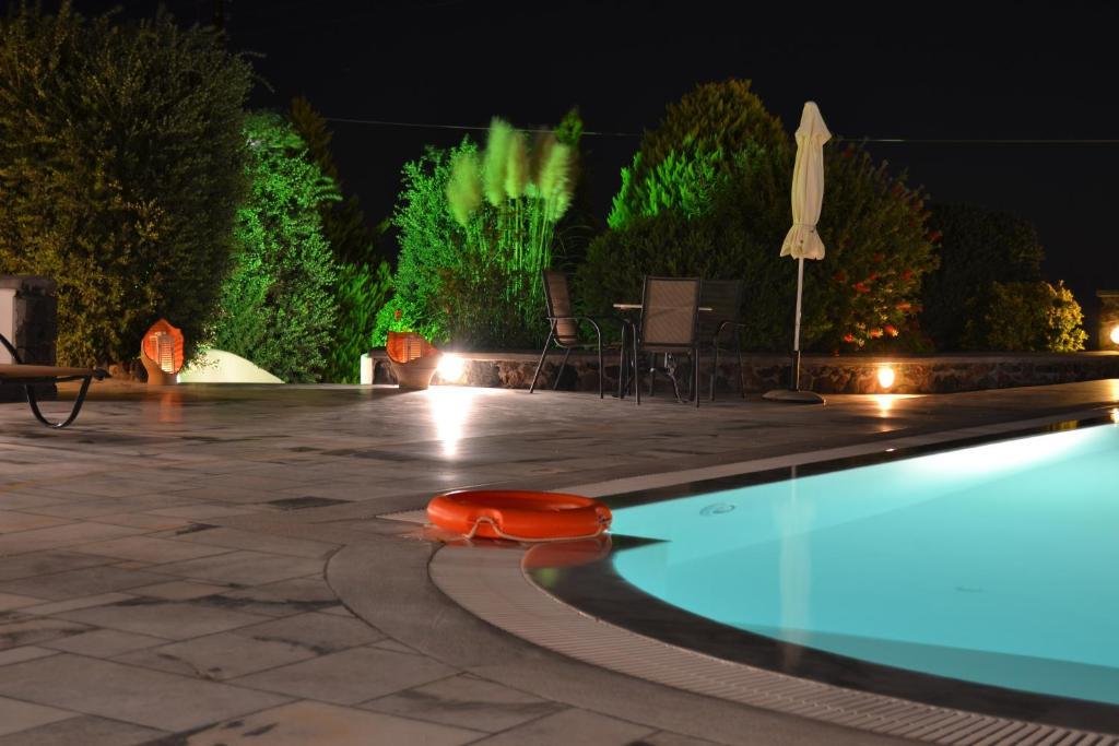 Anthonas Apart Otel Imerovigli (Santorini)