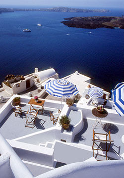 Anthonas Apartments Aparthotel